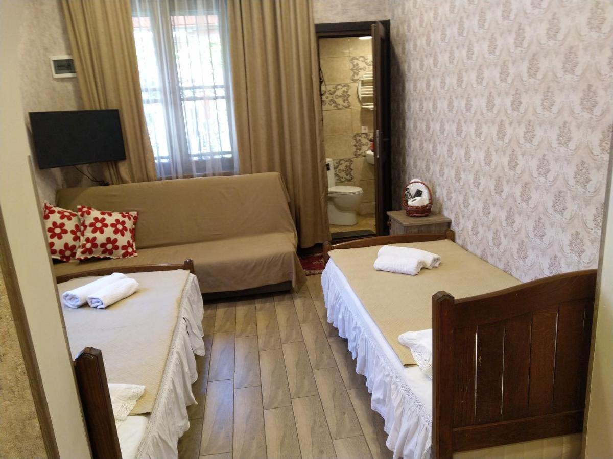 Old Tbilisi Tsiskari Apt Buitenkant foto